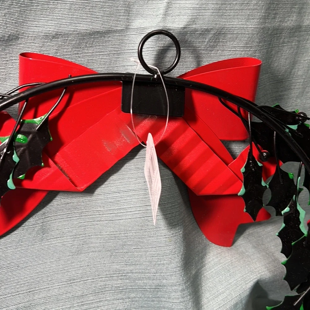 Ashland Mistletoe Wall Metal Wreath with Red Bow